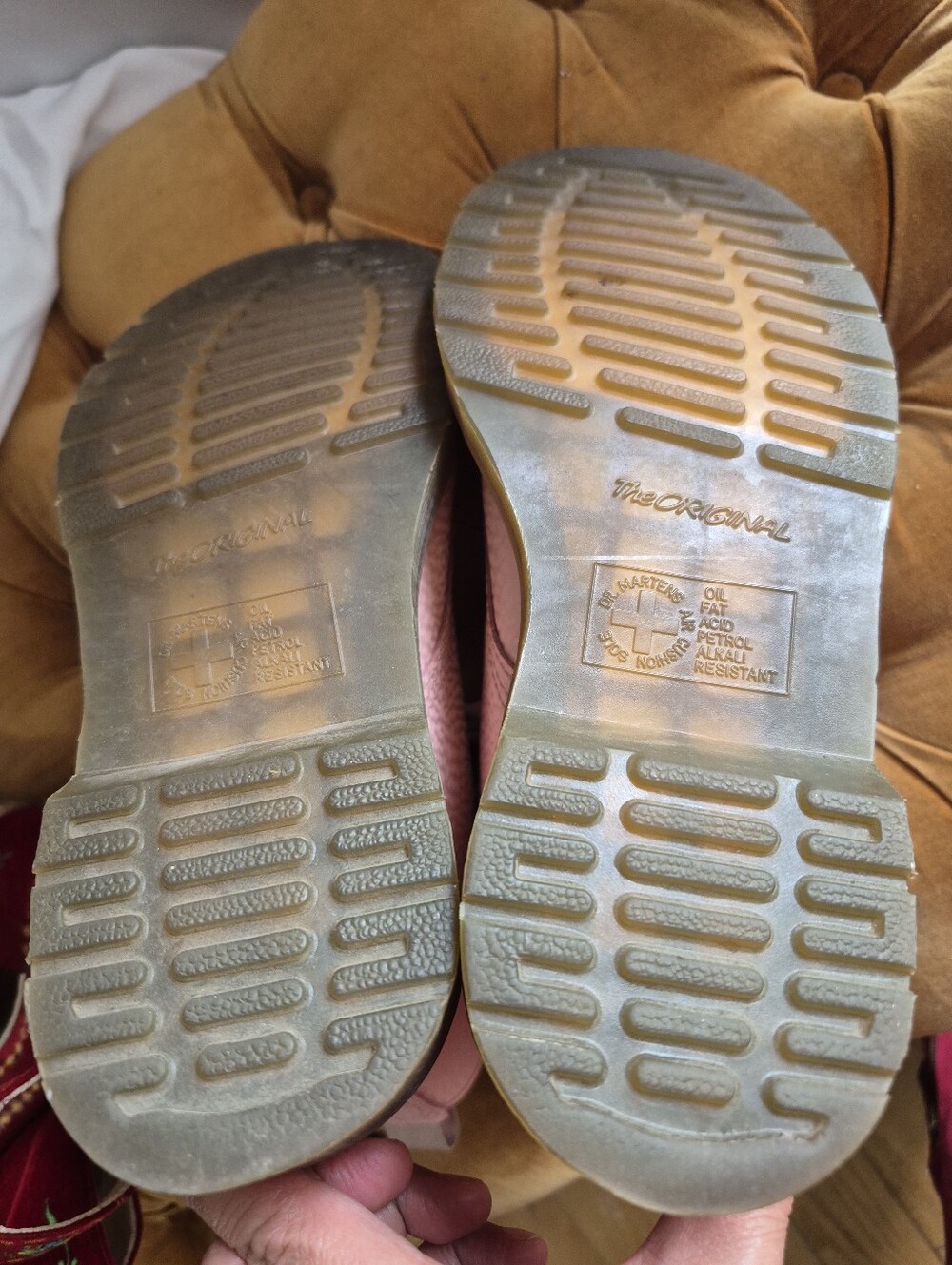 Dr. Martens 1460 Pascal Pink Peach Soft Virginia Leather 8 Eye Boots US 5 - Picture 10 of 11
